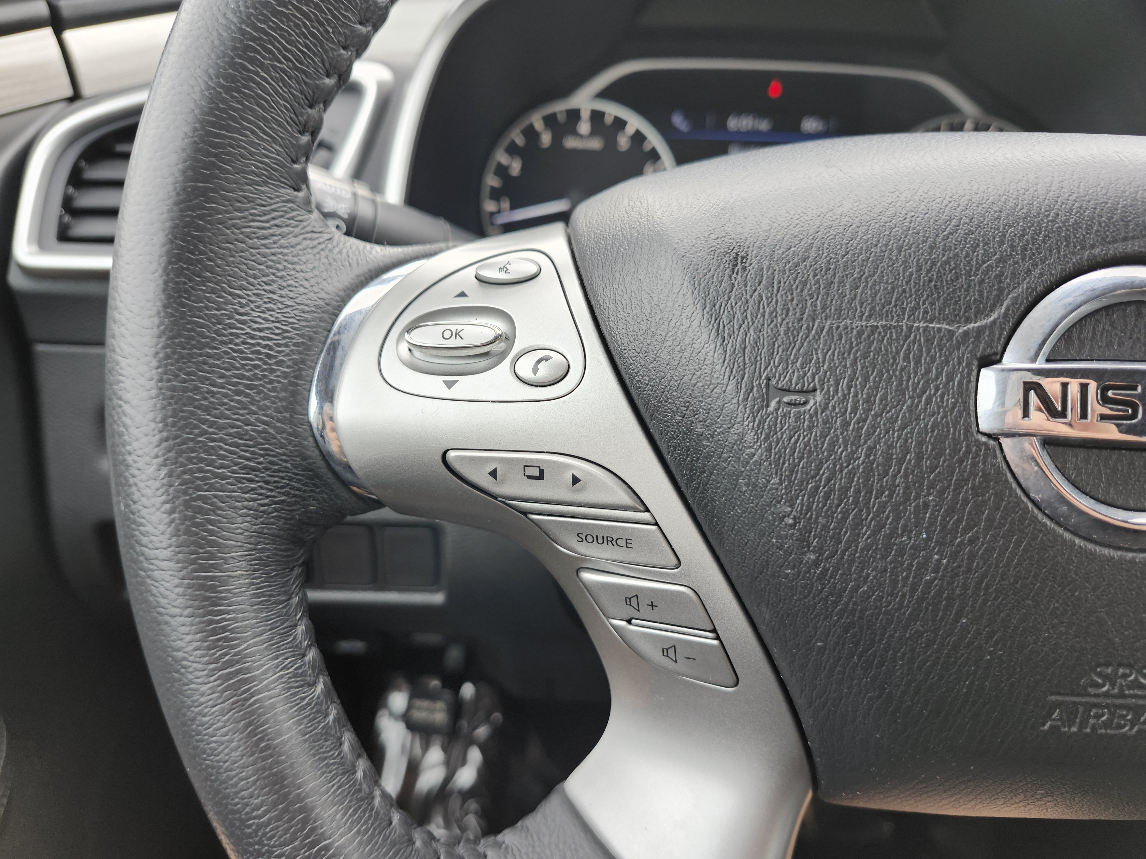 Used 2017 Nissan Murano SL w/ SL Technology Package FWD image 34