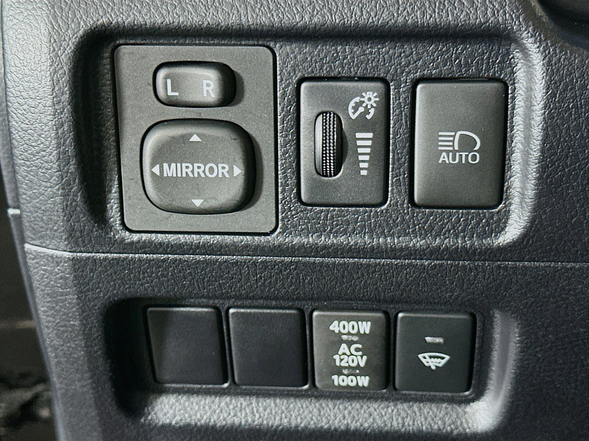 Used 2024 Toyota 4Runner TRD Off-Road Premium image 17