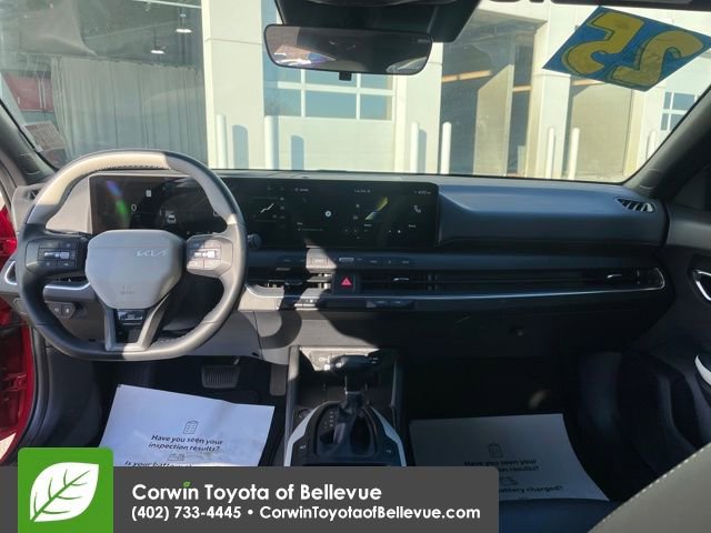 Used 2025 Kia K4 GT-Line w/ GT-Line Premium Package image 17