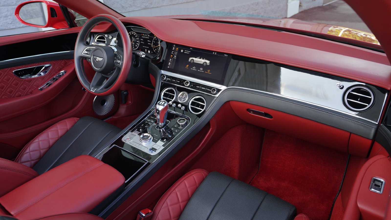 Used 2022 Bentley Continental GT AWD/4WD image 2