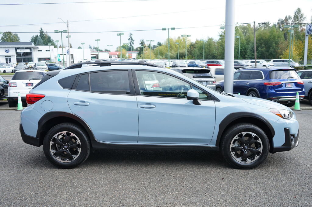 Used 2021 Subaru Crosstrek 2.0i Premium image 6