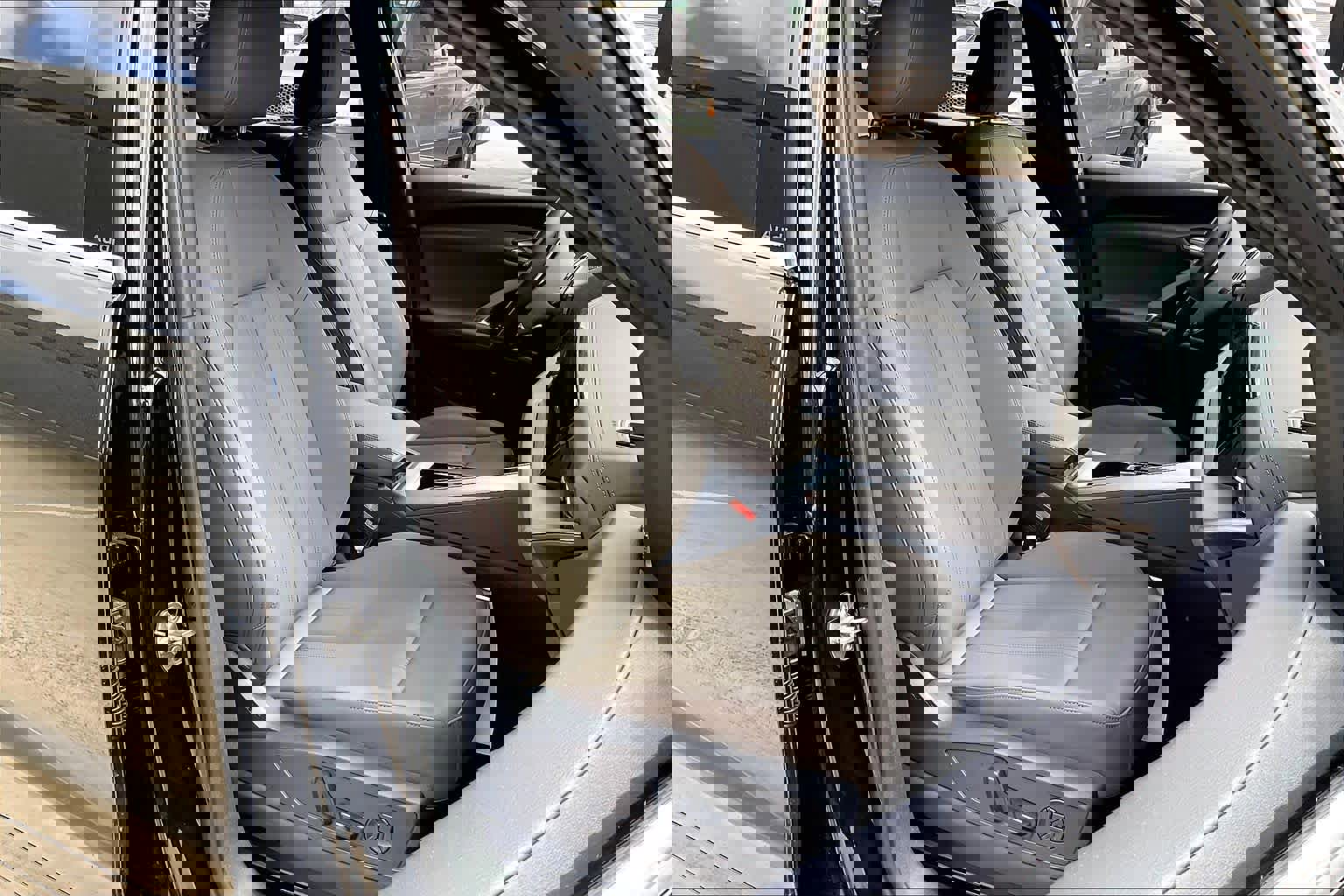 Certified 2025 Audi Q5 Premium w/ Convenience Package image 8