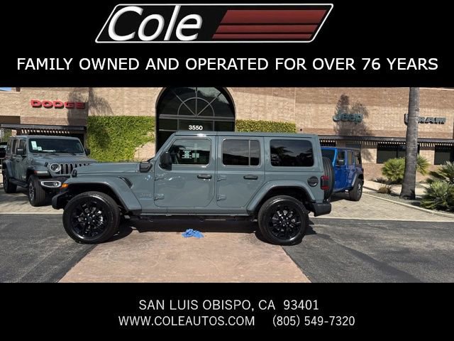 Used 2025 Jeep Wrangler Unlimited Sahara w/ Safety Group image 1