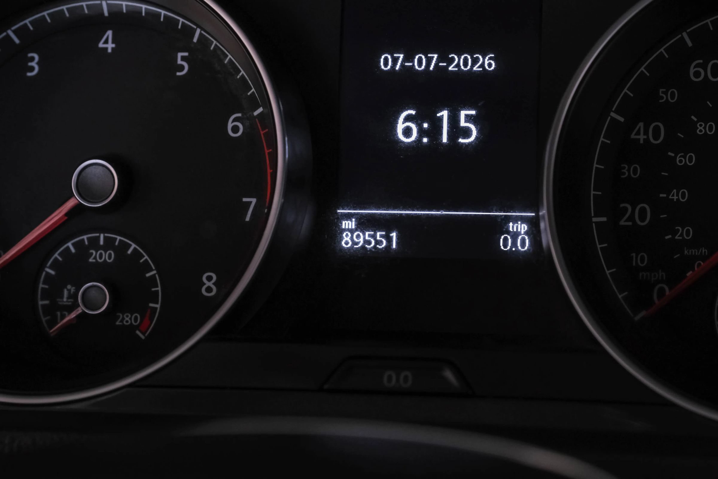 Used 2019 Volkswagen Golf SE FWD image 19