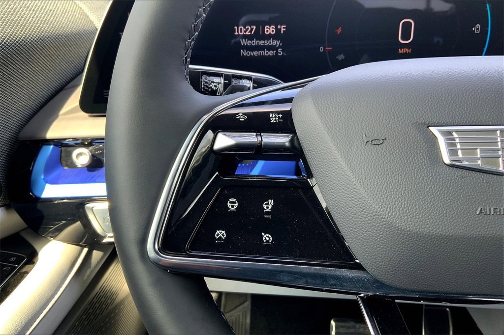 New 2026 Cadillac Optiq Sport 1 image 24