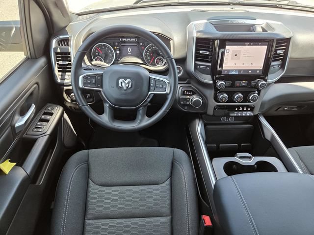 New 2026 RAM 1500 Express AWD/4WD image 9