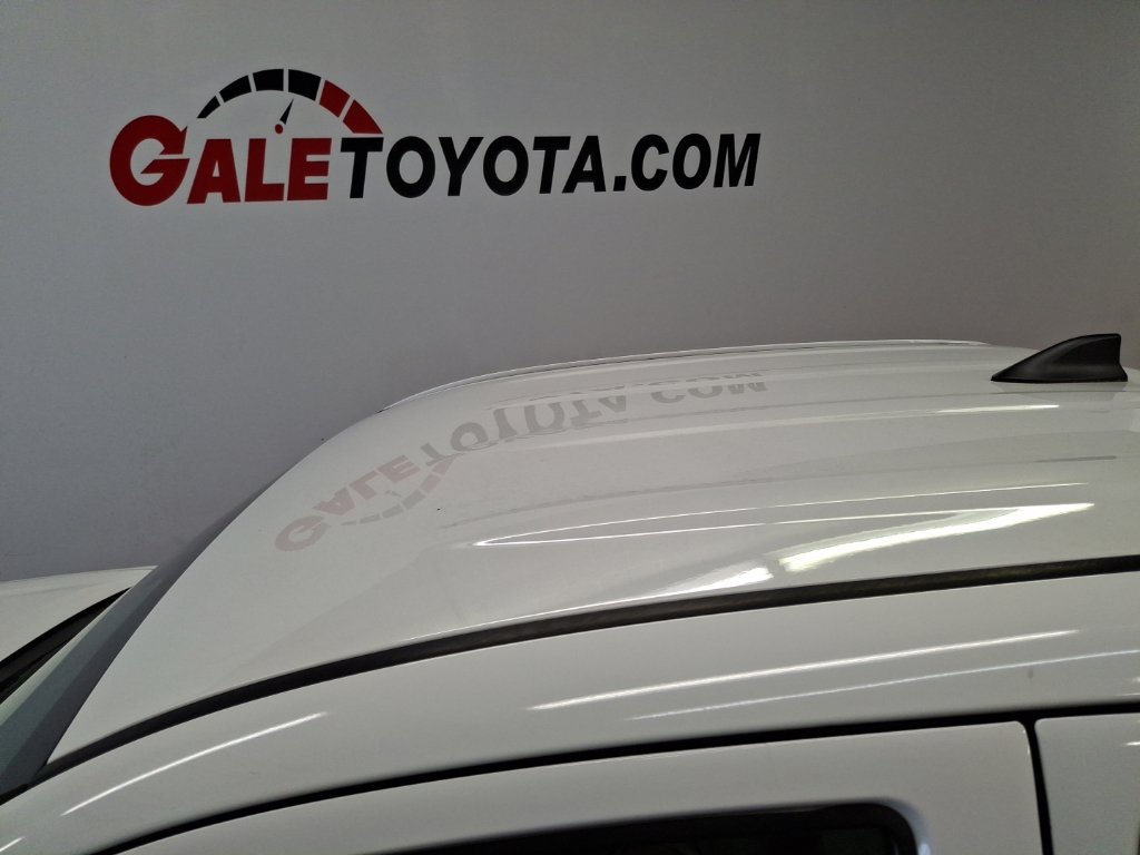 Used 2018 Toyota Tacoma SR AWD/4WD image 8