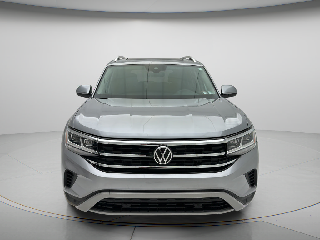 Used 2023 Volkswagen Atlas SEL AWD/4WD image 2