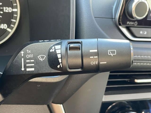 Certified 2023 Nissan Rogue SV image 24