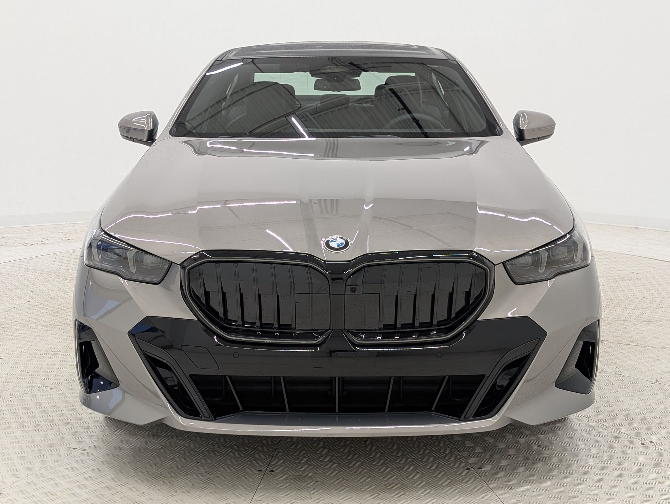 New 2026 BMW 530i RWD image 6