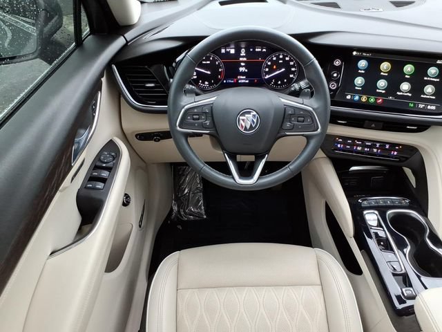 Used 2022 Buick Envision Avenir w/ Technology Package II AWD/4WD image 18