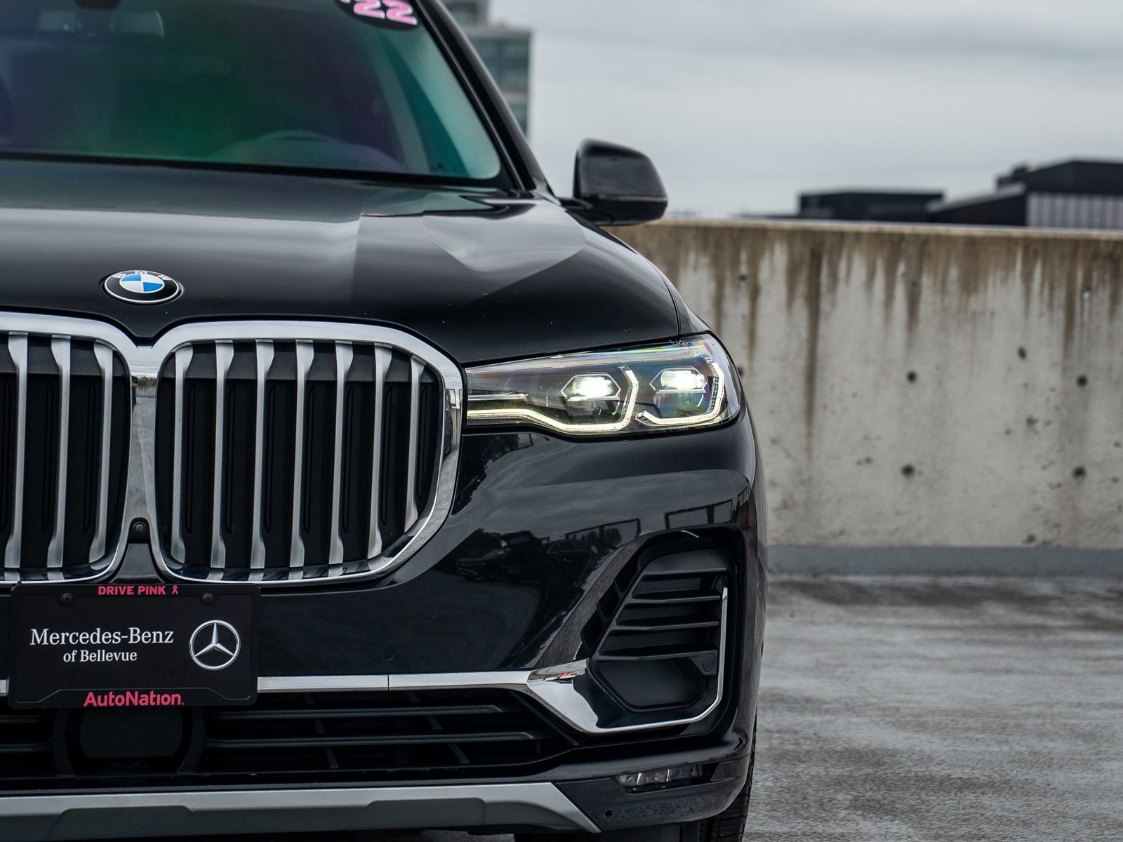 Used 2022 BMW X7 xDrive40i w/ Premium Package AWD/4WD image 10