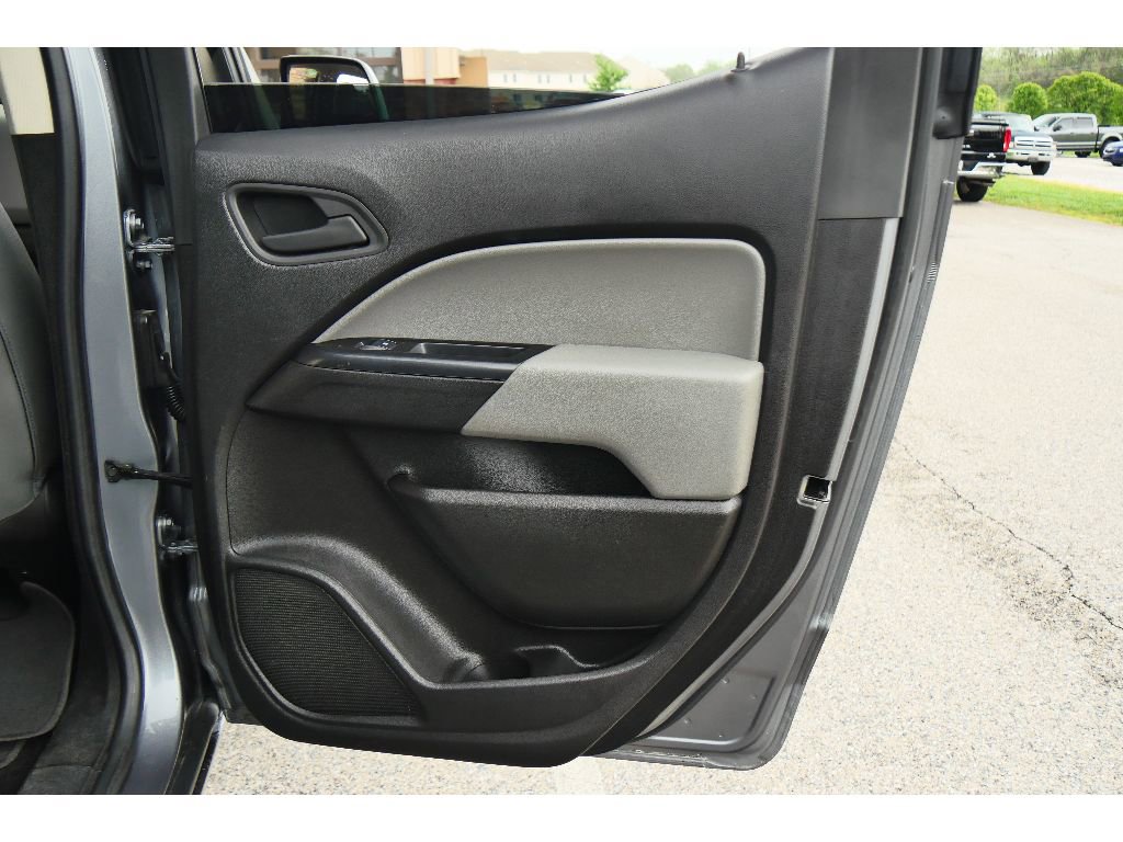 Used 2018 Chevrolet Colorado W/T w/ WT Convenience Package AWD/4WD image 19