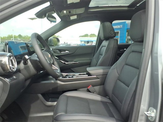New 2026 Chevrolet Equinox LT w/ Convenience Package II image 10