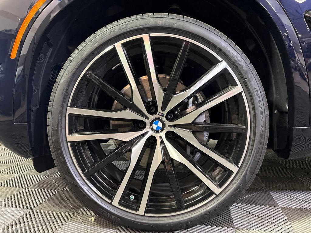 New 2026 BMW X5 xDrive40i w/ M Sport Package AWD/4WD image 9