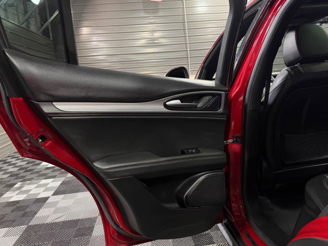 Used 2018 Alfa Romeo Stelvio Ti Sport image 34