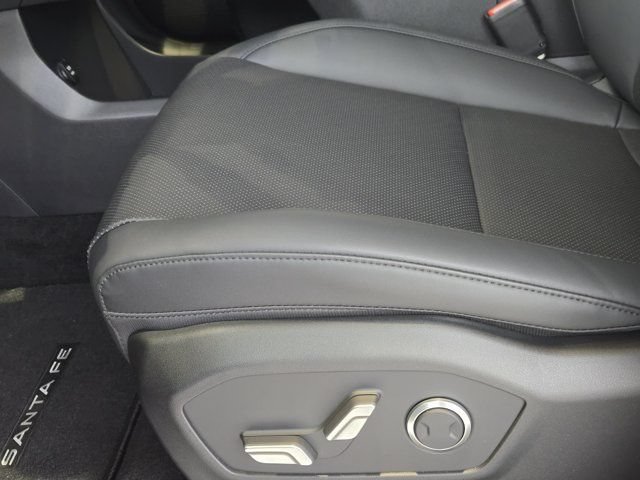 Used 2026 Hyundai Santa Fe SEL FWD image 18