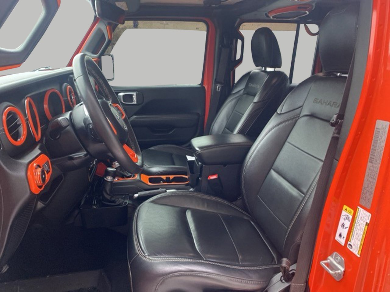 Used 2018 Jeep Wrangler Unlimited Sahara image 9