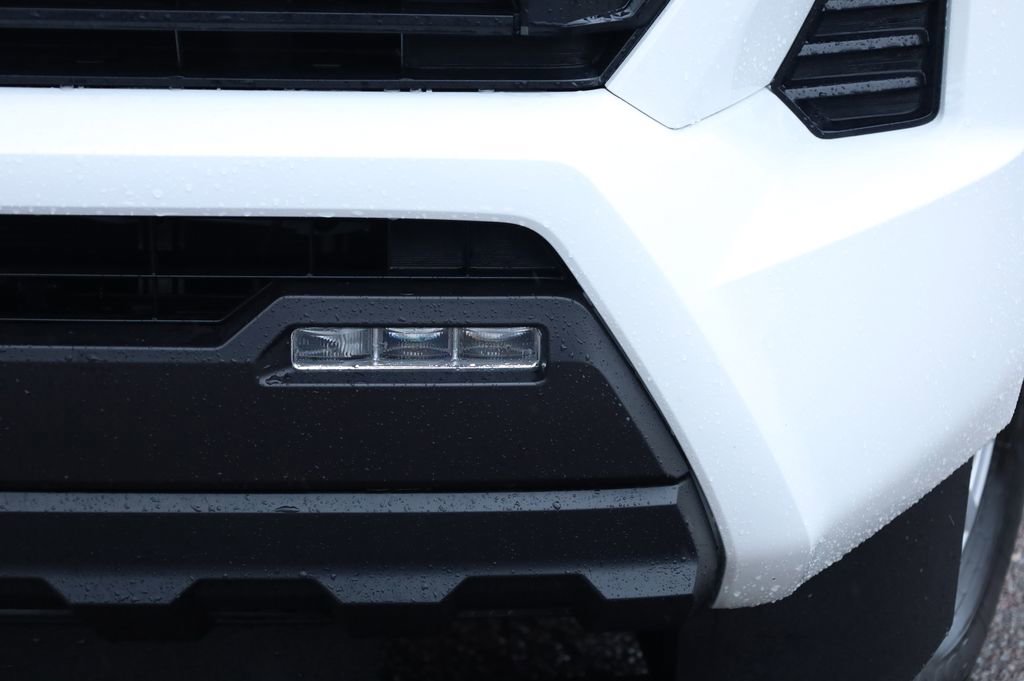 Used 2025 Toyota Tacoma SR5 image 16