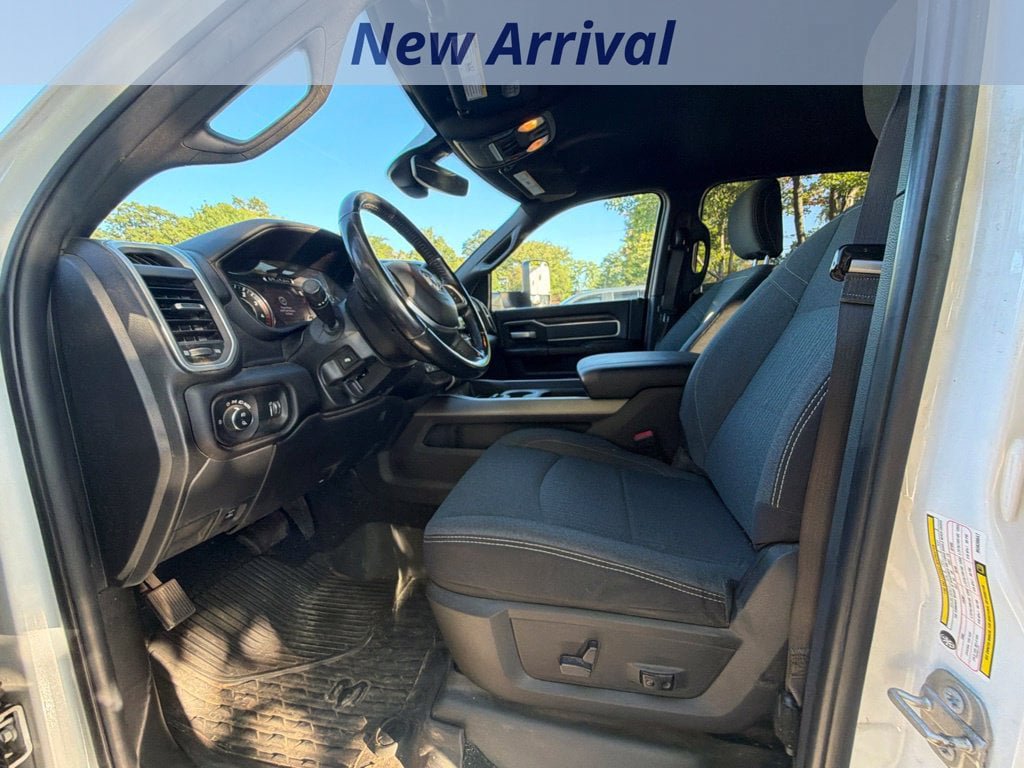 Used 2021 RAM 2500 Big Horn w/ Level B Equipment Group AWD/4WD image 11