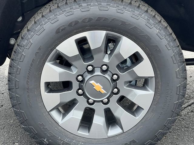 New 2026 Chevrolet Silverado 2500 LT w/ All Star Edition AWD/4WD image 6