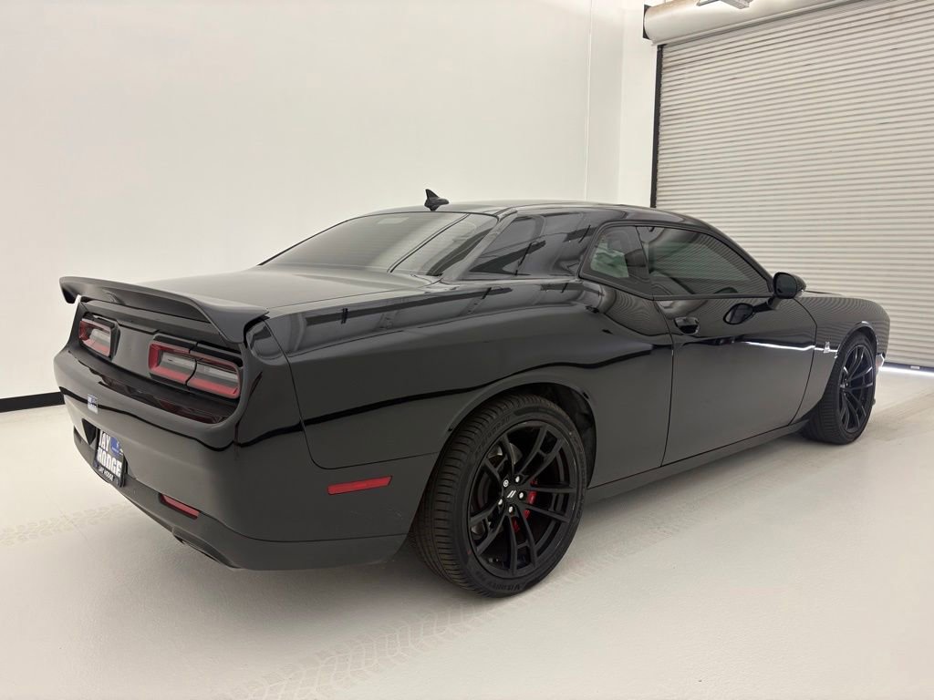 Used 2021 Dodge Challenger R/T Scat Pack w/ Dynamics Package RWD image 21
