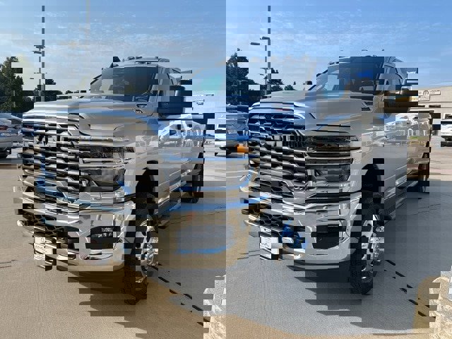 New 2026 RAM 3500 Tradesman image 4