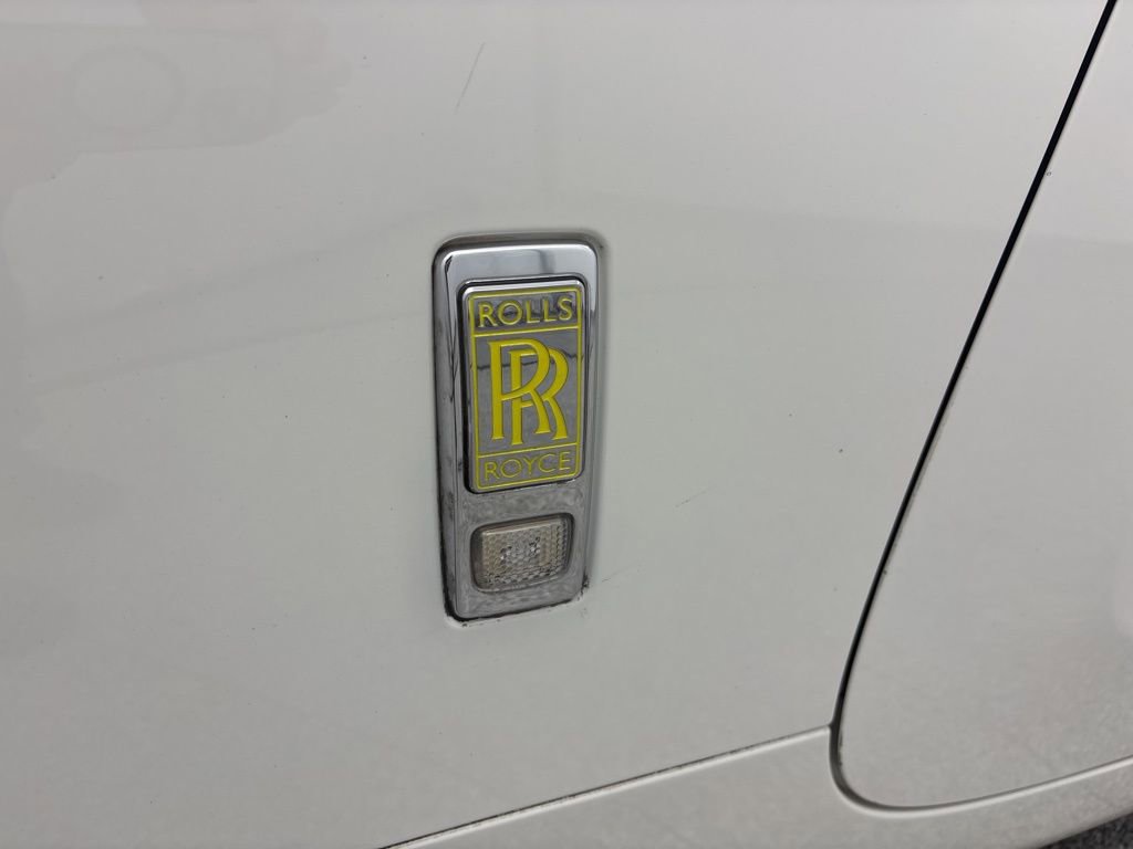 Used 2016 Rolls-Royce Wraith image 32