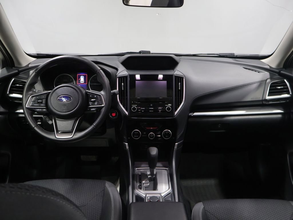 Used 2022 Subaru Forester Premium image 17