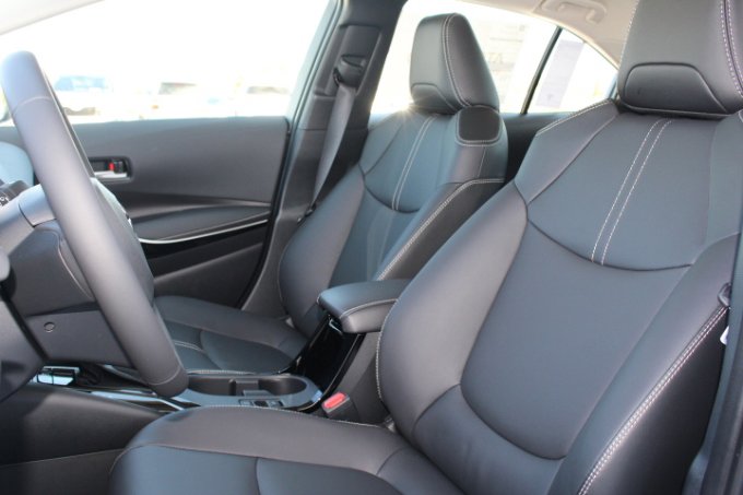 New 2026 Toyota Corolla XLE image 9