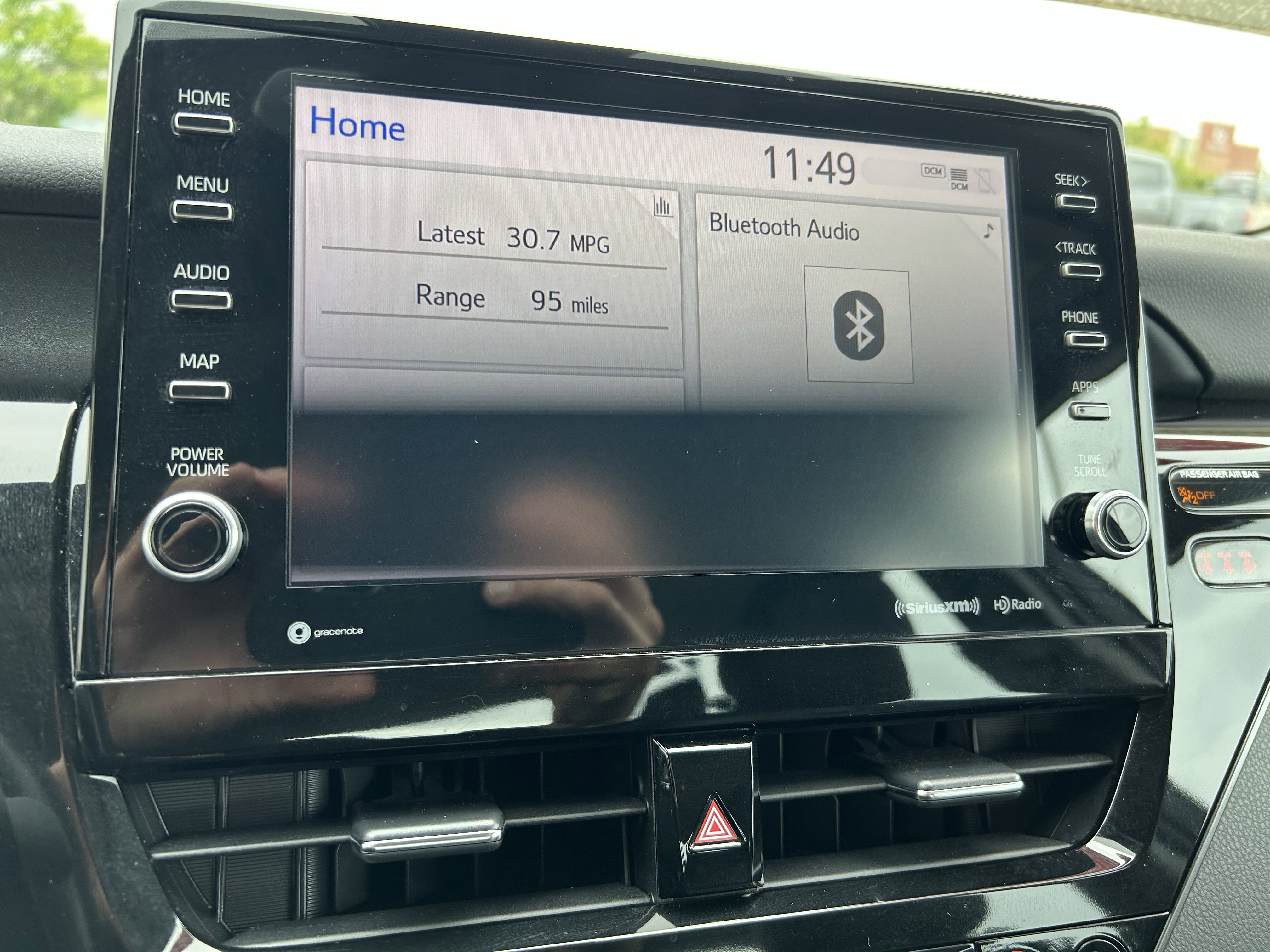 Certified 2022 Toyota Camry XLE FWD image 25