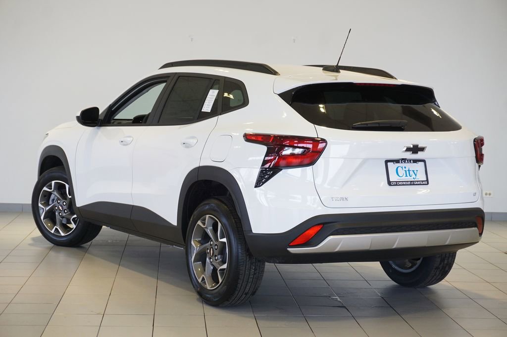 New 2026 Chevrolet Trax LT image 8