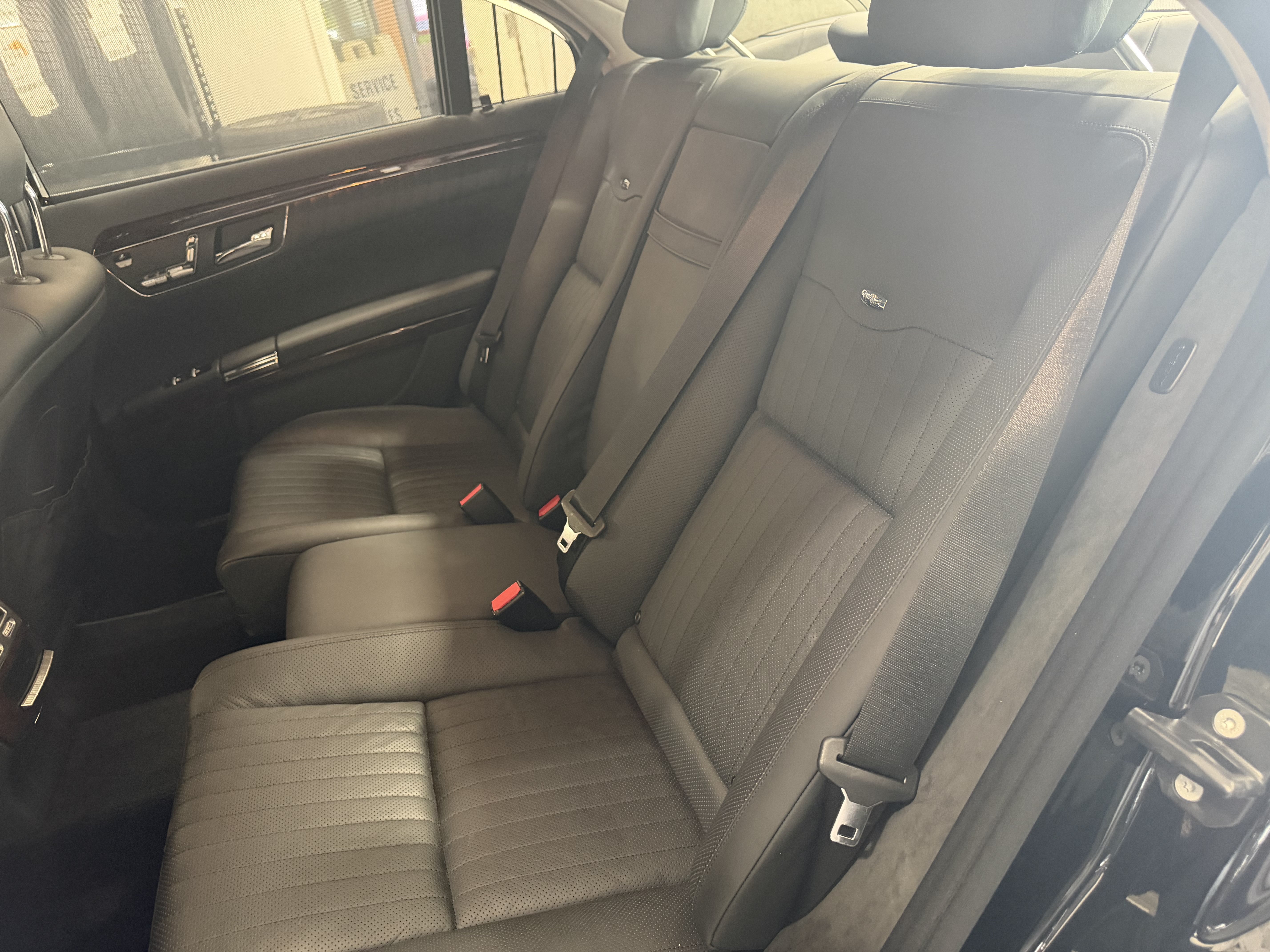 Used 2009 Mercedes-Benz S 600 image 33