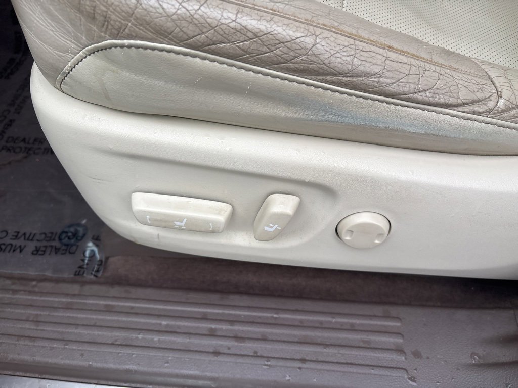 Used 2017 Lexus GX 460 image 22