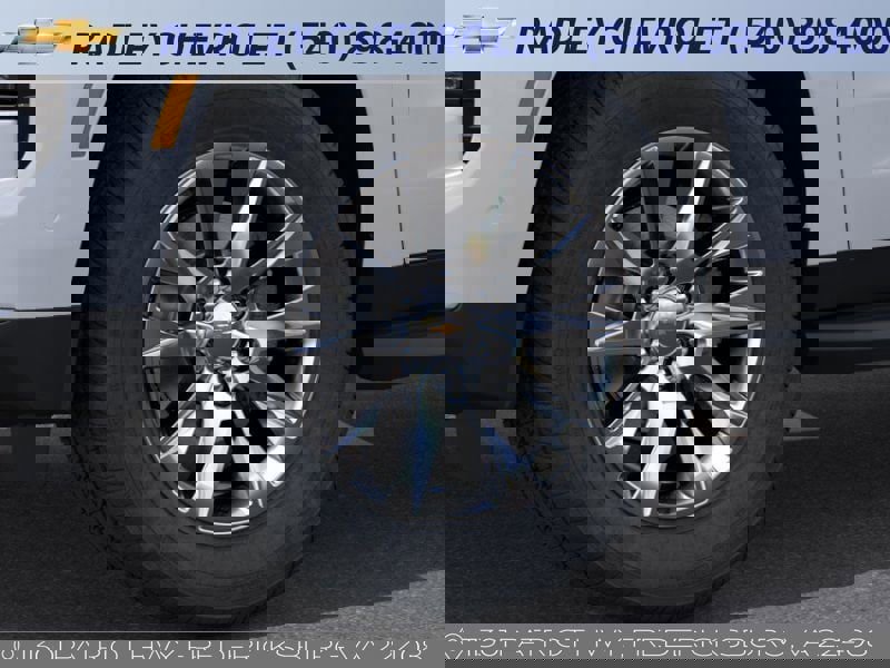 New 2026 Chevrolet Suburban Premier image 9