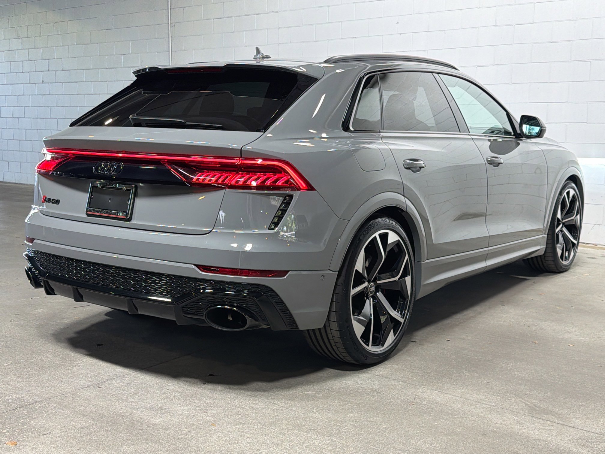Used 2024 Audi RS Q8 image 7