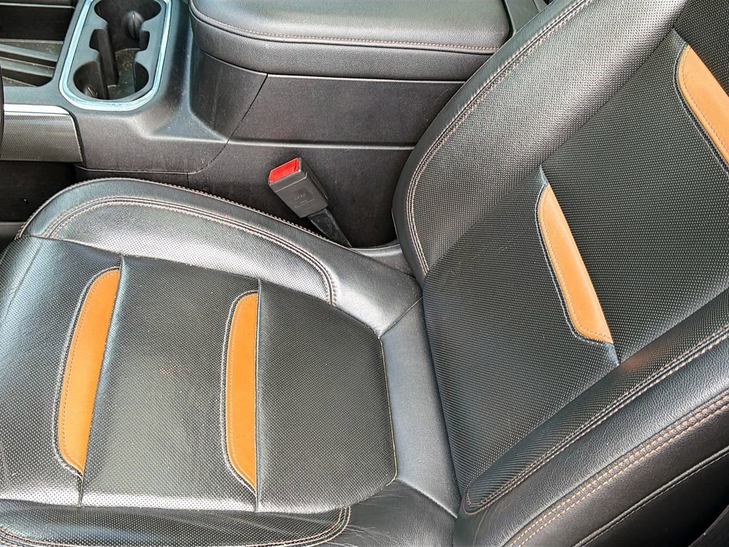 Used 2019 GMC Sierra 1500 AT4 w/ AT4 Premium Package image 21