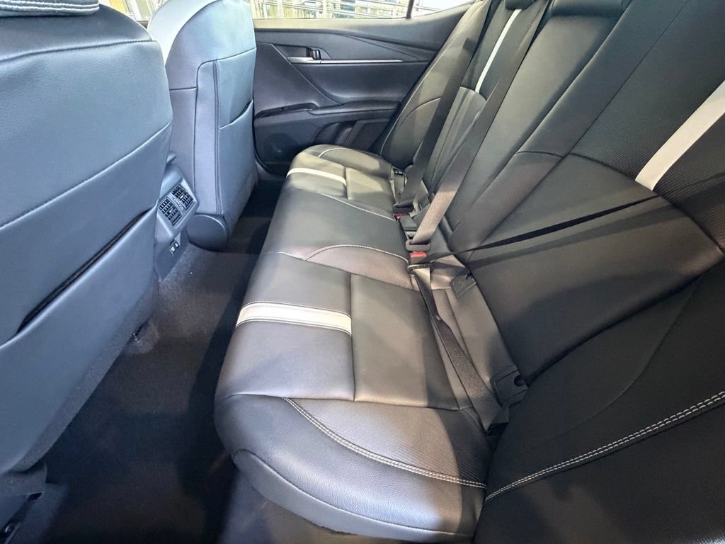 Used 2026 Toyota Camry SE FWD image 34