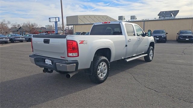 Used 2014 GMC Sierra 3500 SLT w/ SLT Convenience Package image 8
