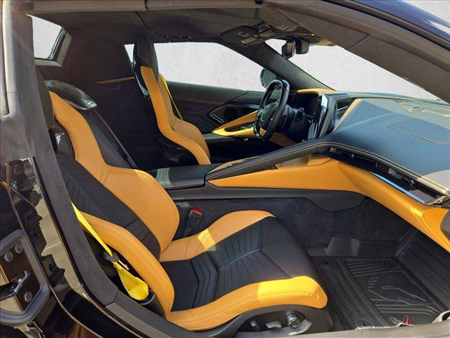 Used 2026 Chevrolet Corvette Z06 w/ Stealth Interior Trim Package RWD image 16