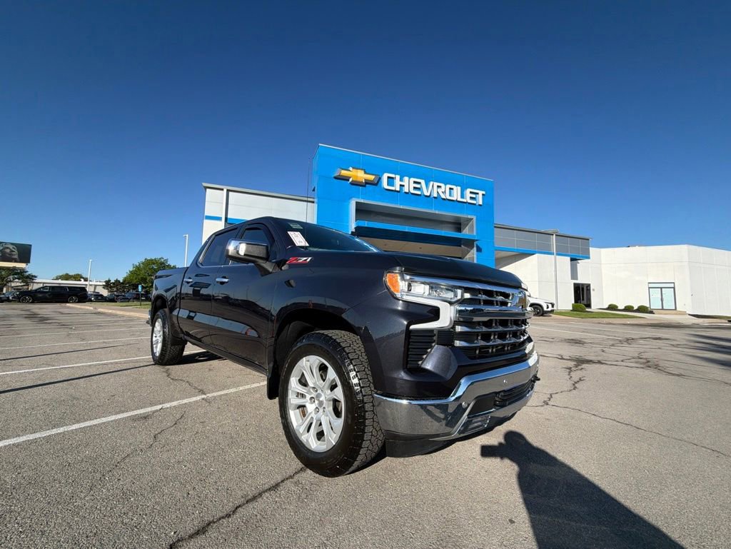 Certified 2022 Chevrolet Silverado 1500 LTZ AWD/4WD image 1
