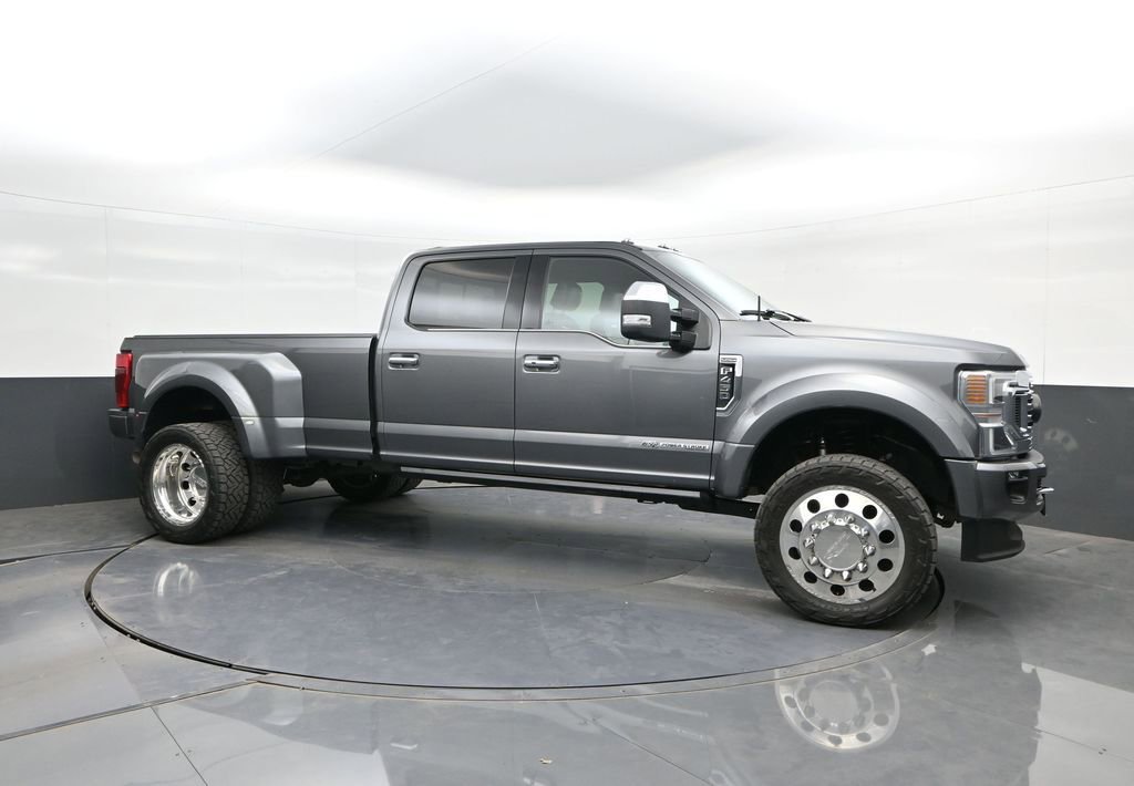 Used 2022 Ford F450 Platinum w/ FX4 Off-Road Package AWD/4WD image 17