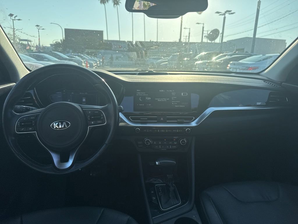 Used 2020 Kia Niro EX Premium FWD image 16