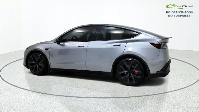 Used 2026 Tesla Model Y Performance AWD/4WD image 5