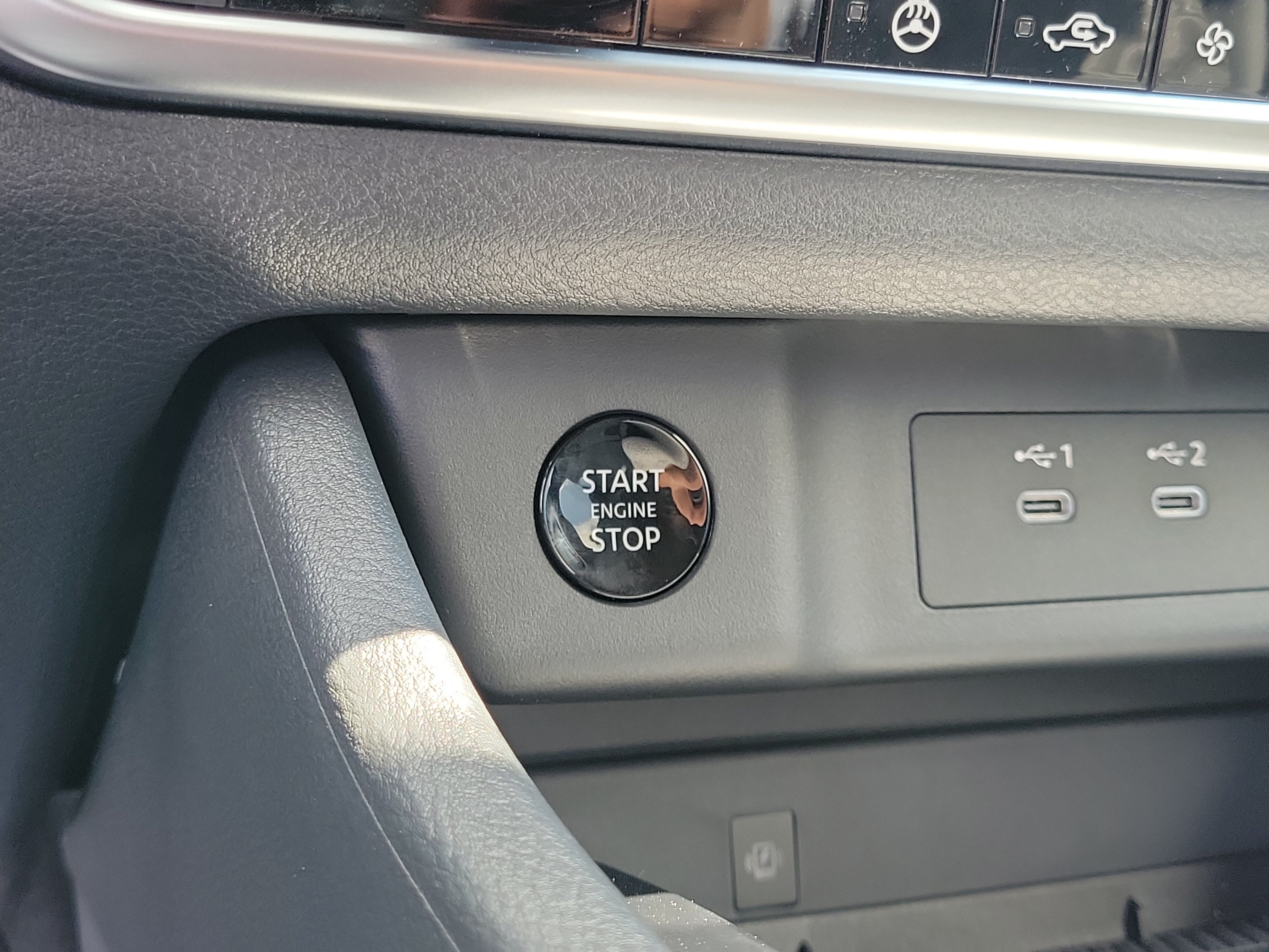 New 2026 Nissan Rogue SV w/ Rock Creek Premium Package AWD/4WD image 28
