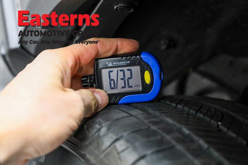 Used 2021 Toyota RAV4 LE image 25