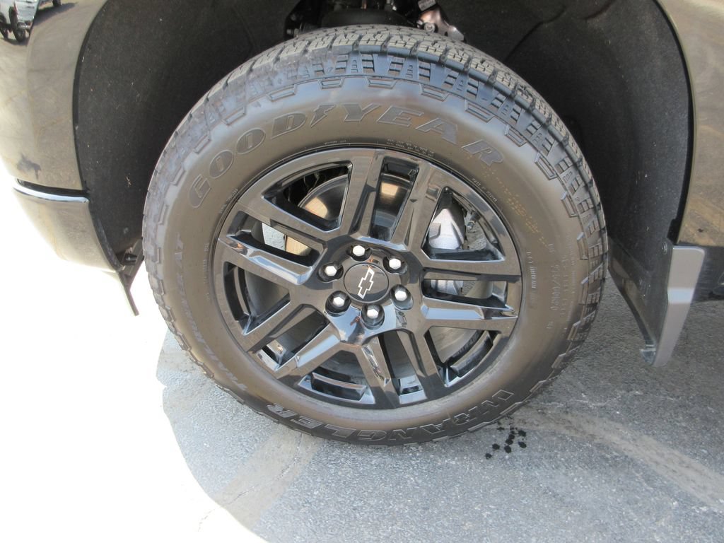 Certified 2026 Chevrolet Silverado 1500 RST w/ RST All Star Premium Package AWD/4WD image 16