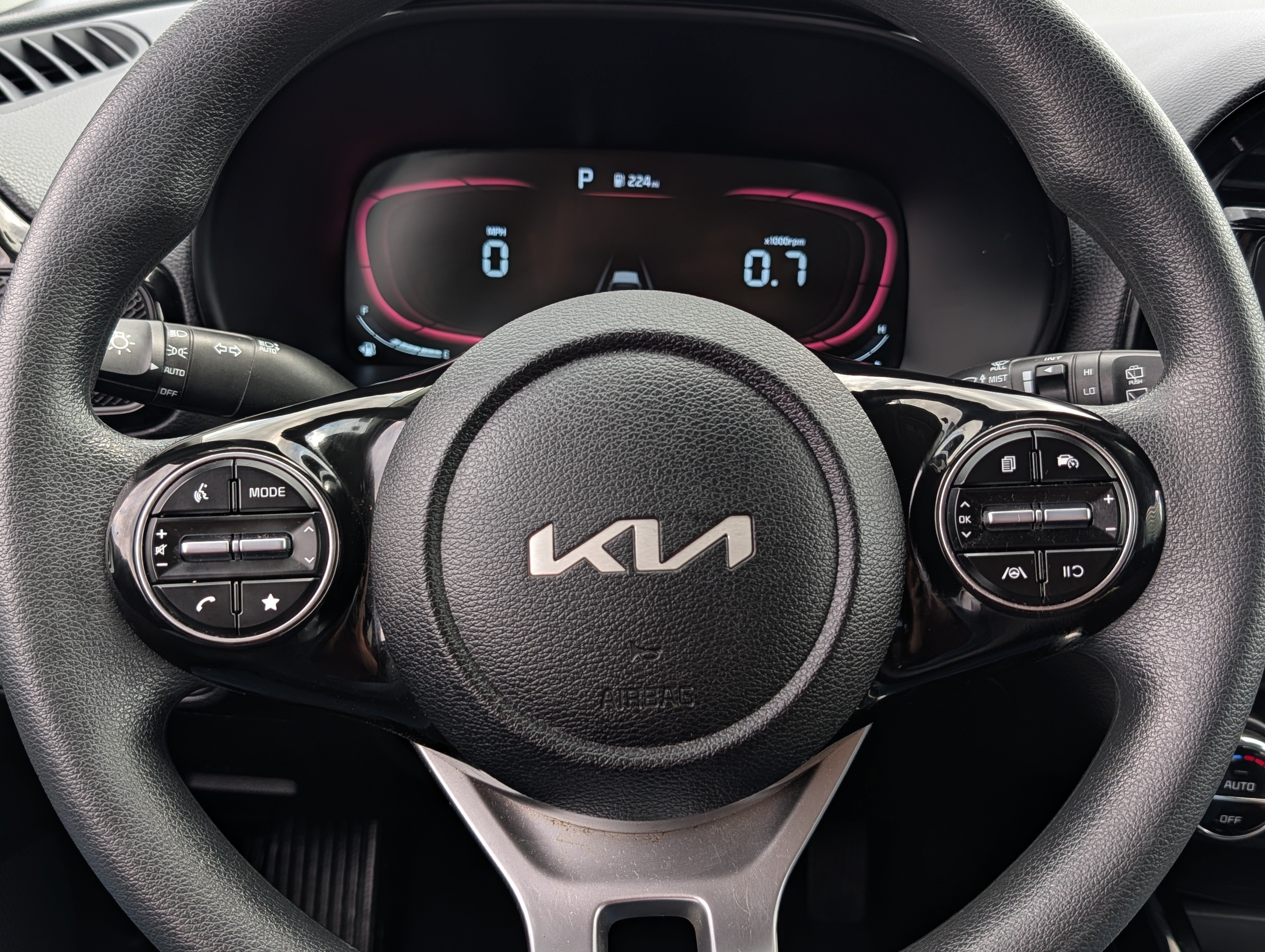 Certified 2025 Kia Soul S FWD image 25