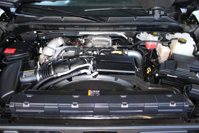 Used 2022 GMC Sierra 2500 Denali w/ Denali Black Diamond Edition image 29