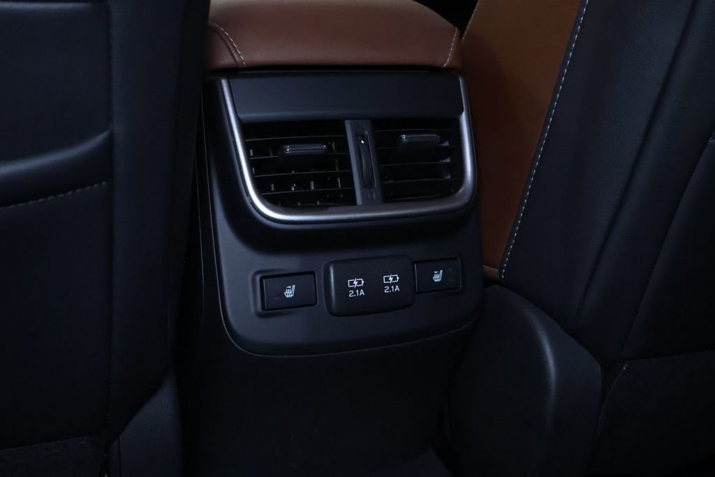 Used 2020 Subaru Outback Touring XT image 18